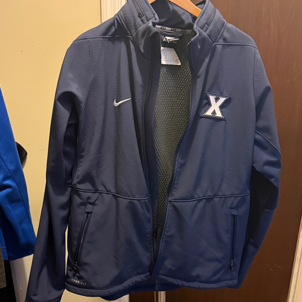 Nike Men's Navy Windbreaker Jacket